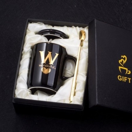 400ml Black Ceramic Coffee Mug – Gold Fingerprint Design with Lid & Spoon