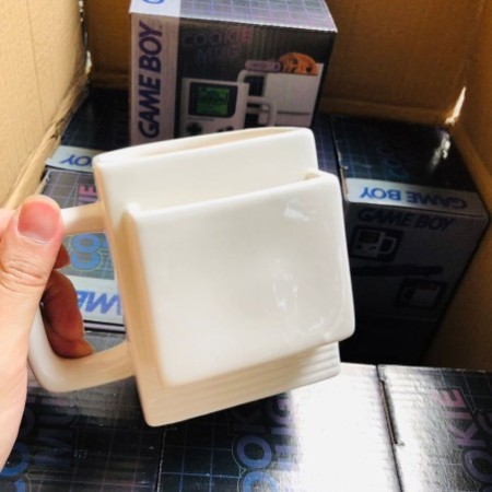 Game Boy Ceramic Mug – Creative Biscuit & Cookie Holder Coffee Cup